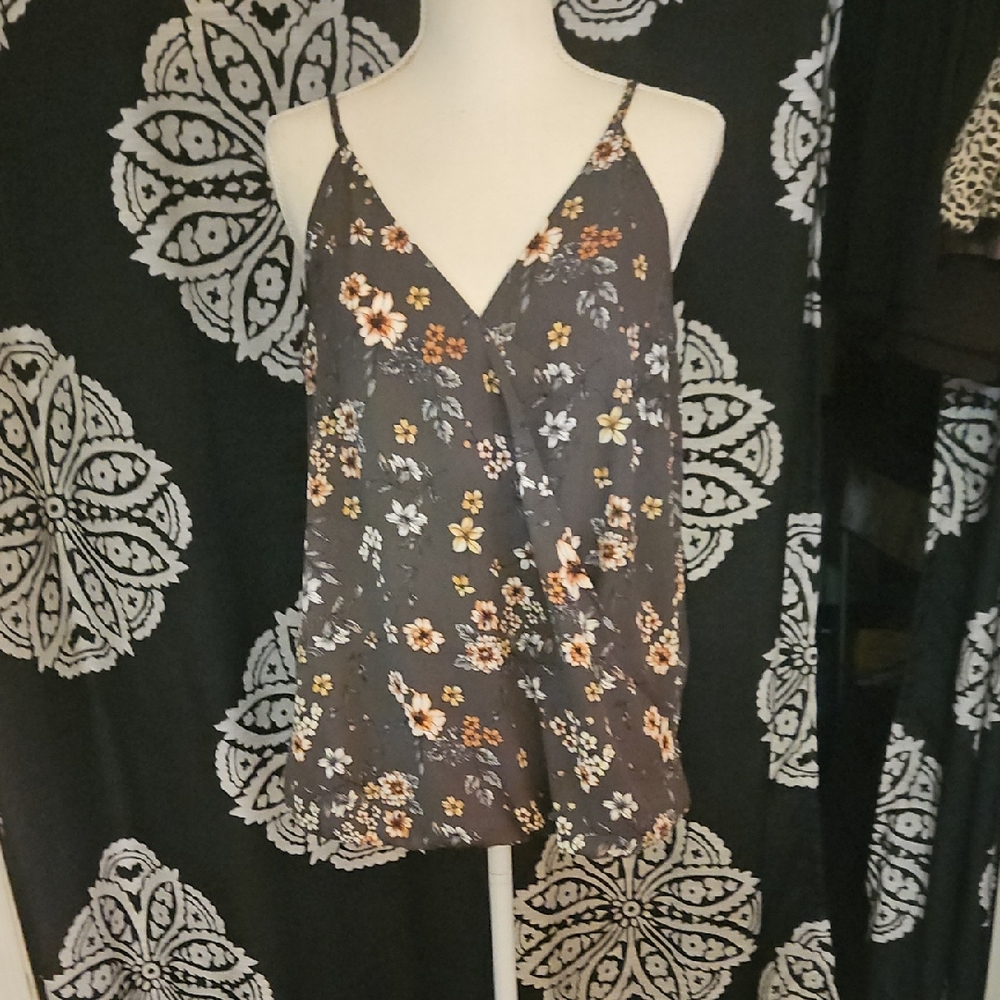 Floral Gray Women's Tank Top